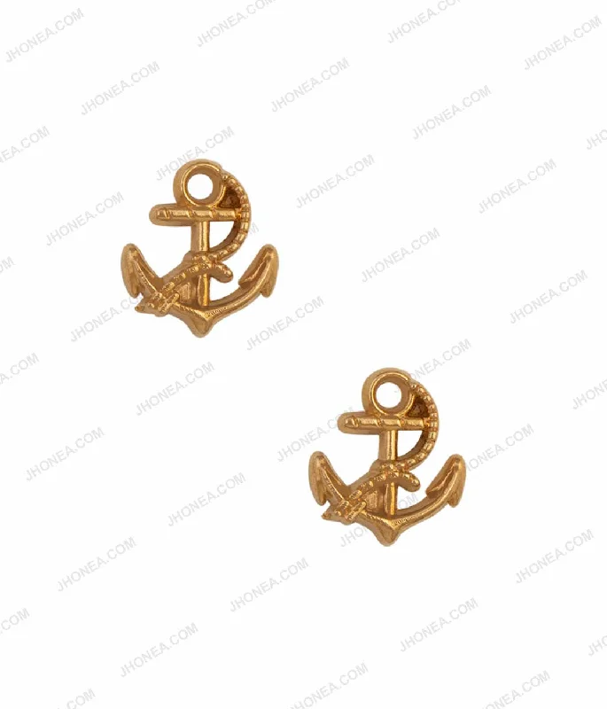 Classic Anchor Shape Golden Collar Tips Brooch