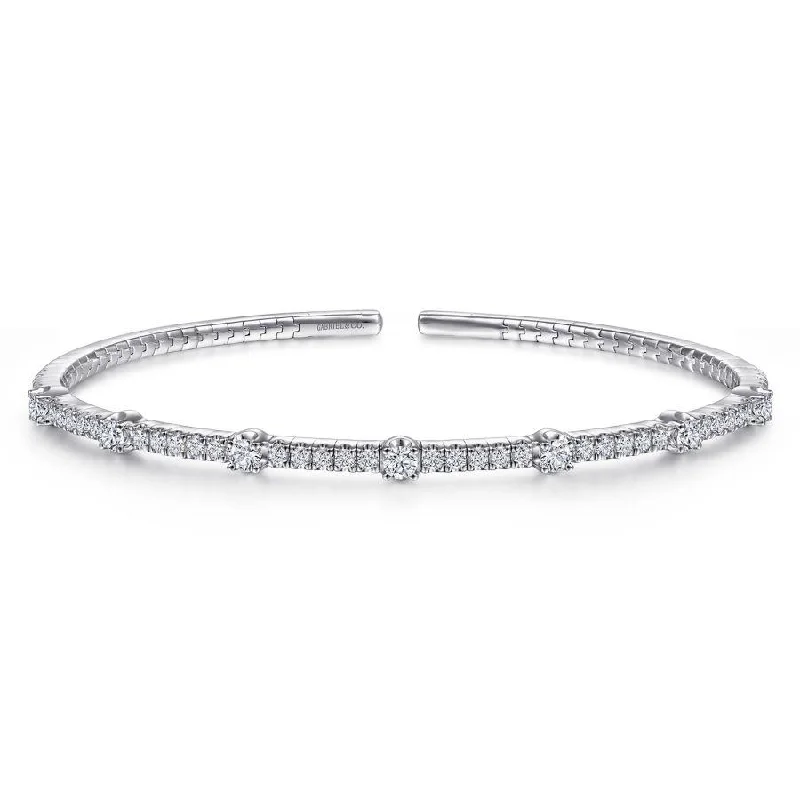 Gabriel & Co. - BG4430-65W45JJ - 14K White Gold Diamond Bangle