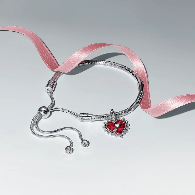 Sparkling Red Heart Bracelet Gift Set B802558