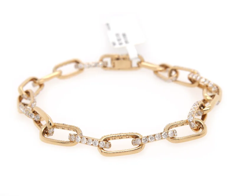 New 3.63ctw Diamond Oval Link Bracelet in 14K