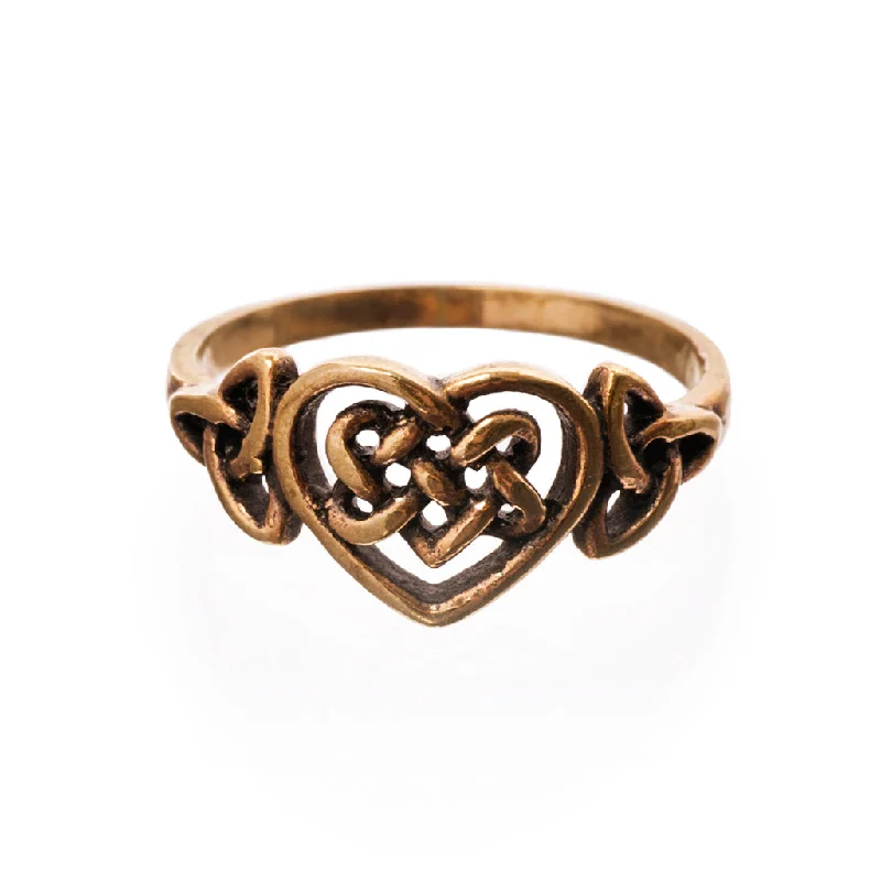 Hiarta Ring, Bronze