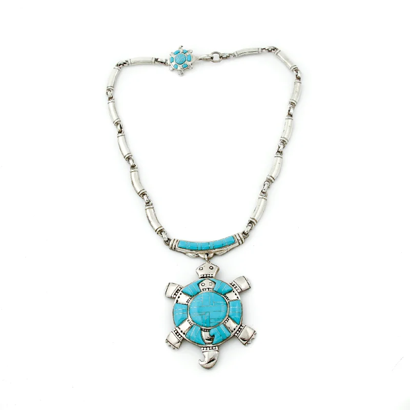 Endearing 1970's "Turtle Island"  Natural Turquoise Navajo Necklace