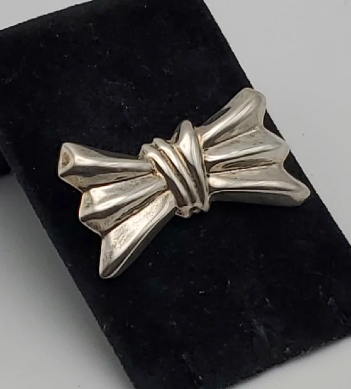 Vintage Handmade Sterling Silver Bow Brooch