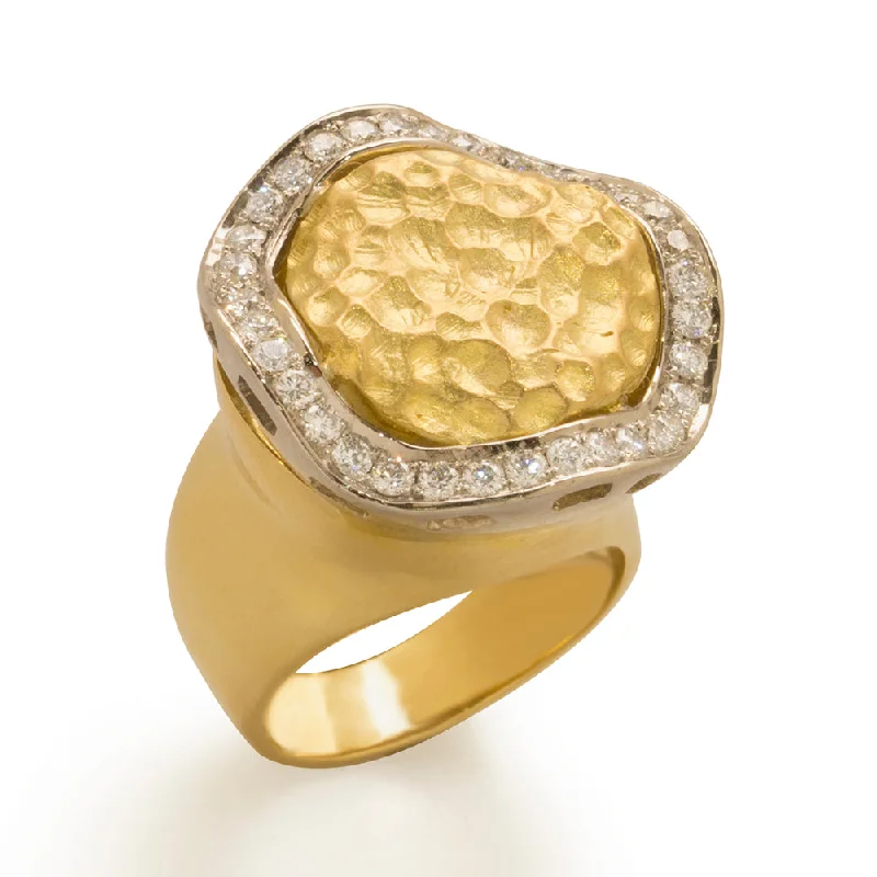 Diamond Waves & Textured Gold Ring