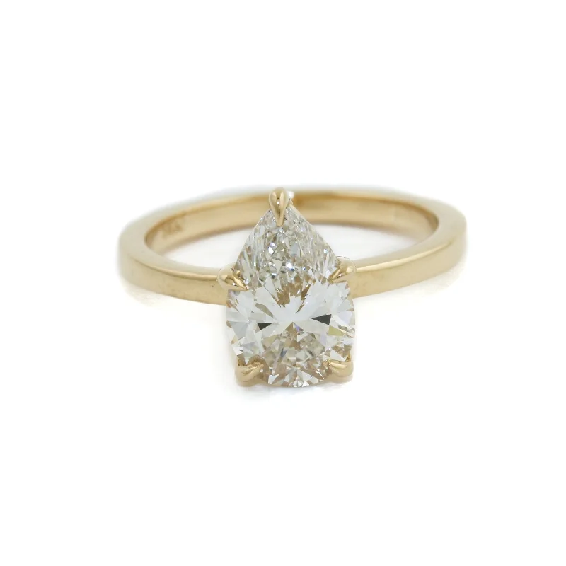 14k Gold x Lab Diamond Pear Ring