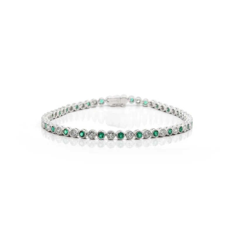 18k White Gold Diamond And Emerald Bracelet