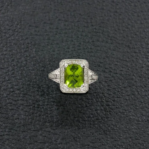 Peridot & Diamond Ring