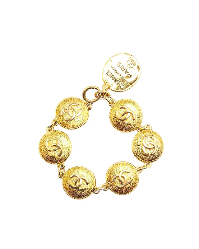 Gold Plated Medallion Bracelet with Spring Ring Closure