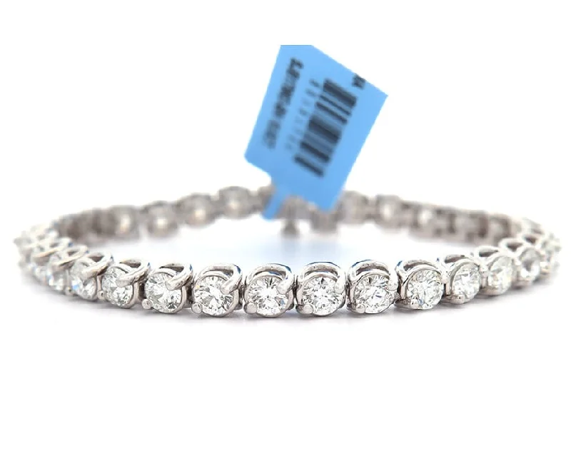 New 9.68ctw Round Diamond Tennis Bracelet in 14K