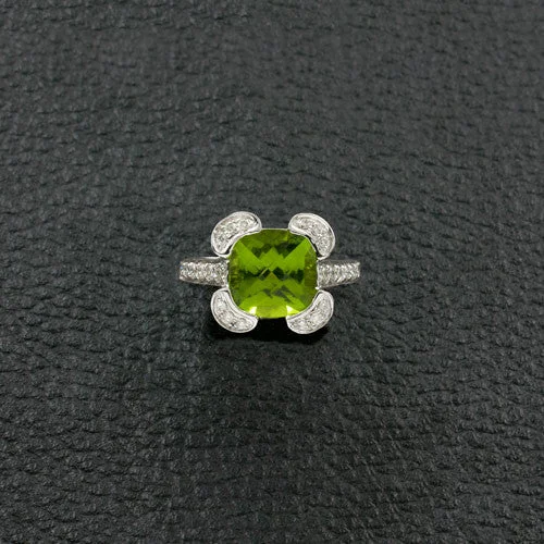 Cushion cut Peridot & Diamond Ring