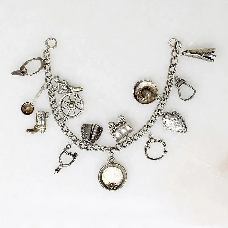 Wonderful Western Bracelet with Particularly Fine Charms