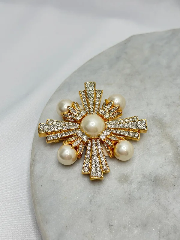 Estate Collection - Ciner Brooch Collection