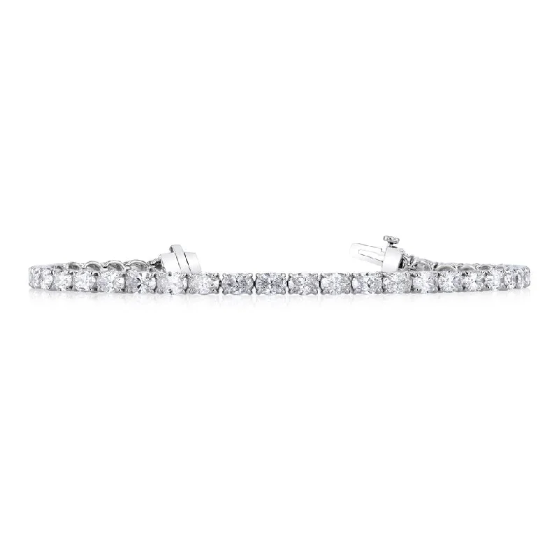 14k White Gold Oval Diamond Bracelet - 7.36cttw