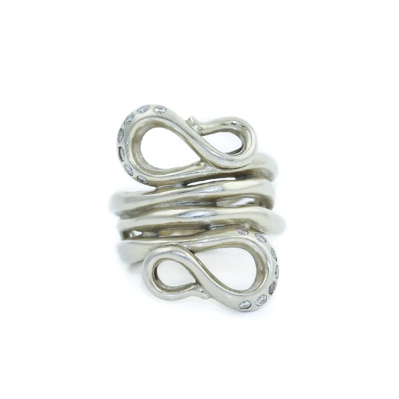 14K White Gold Snake Ring x Diamonds