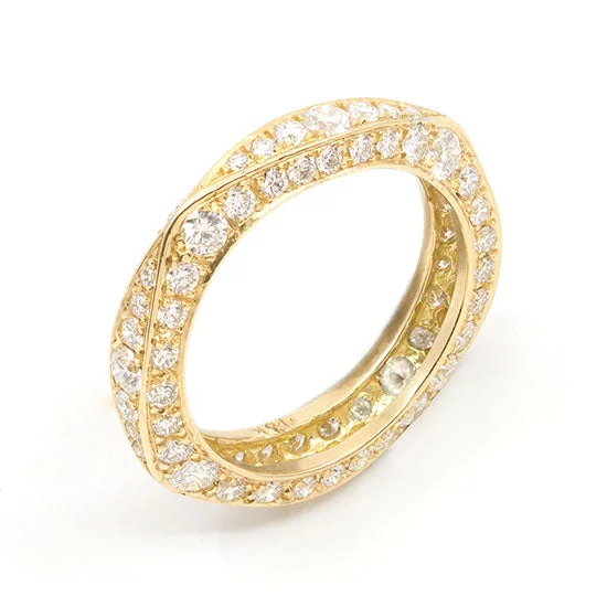 Diamond Keshet Ring in Yellow Gold